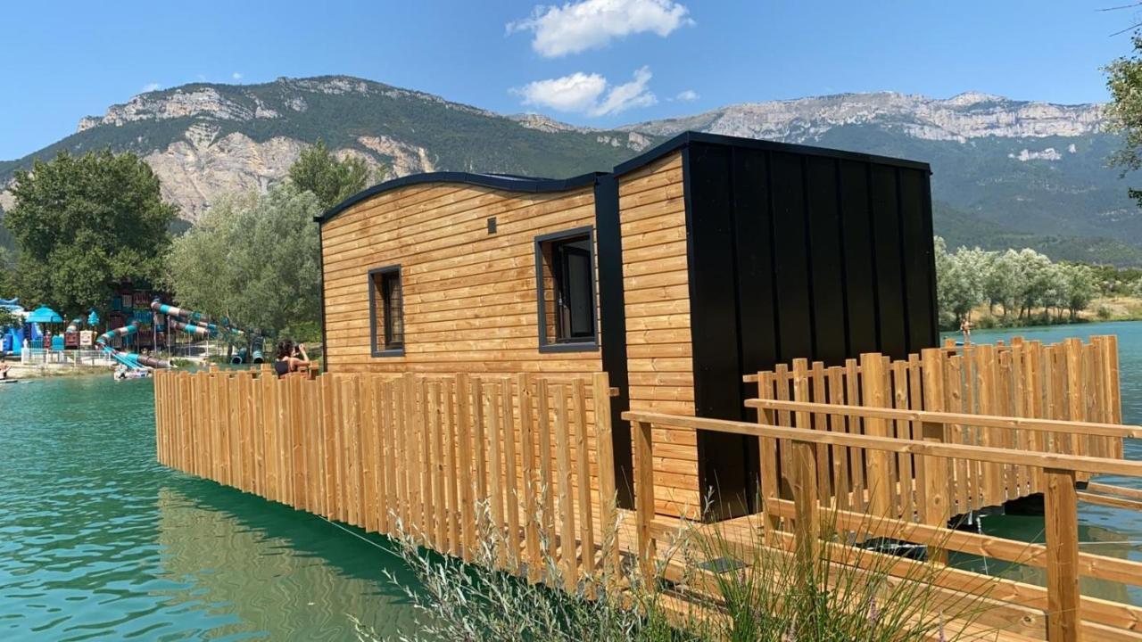 Camping Le Lac Bleu Hotel Châtillon-en-Diois Kültér fotó