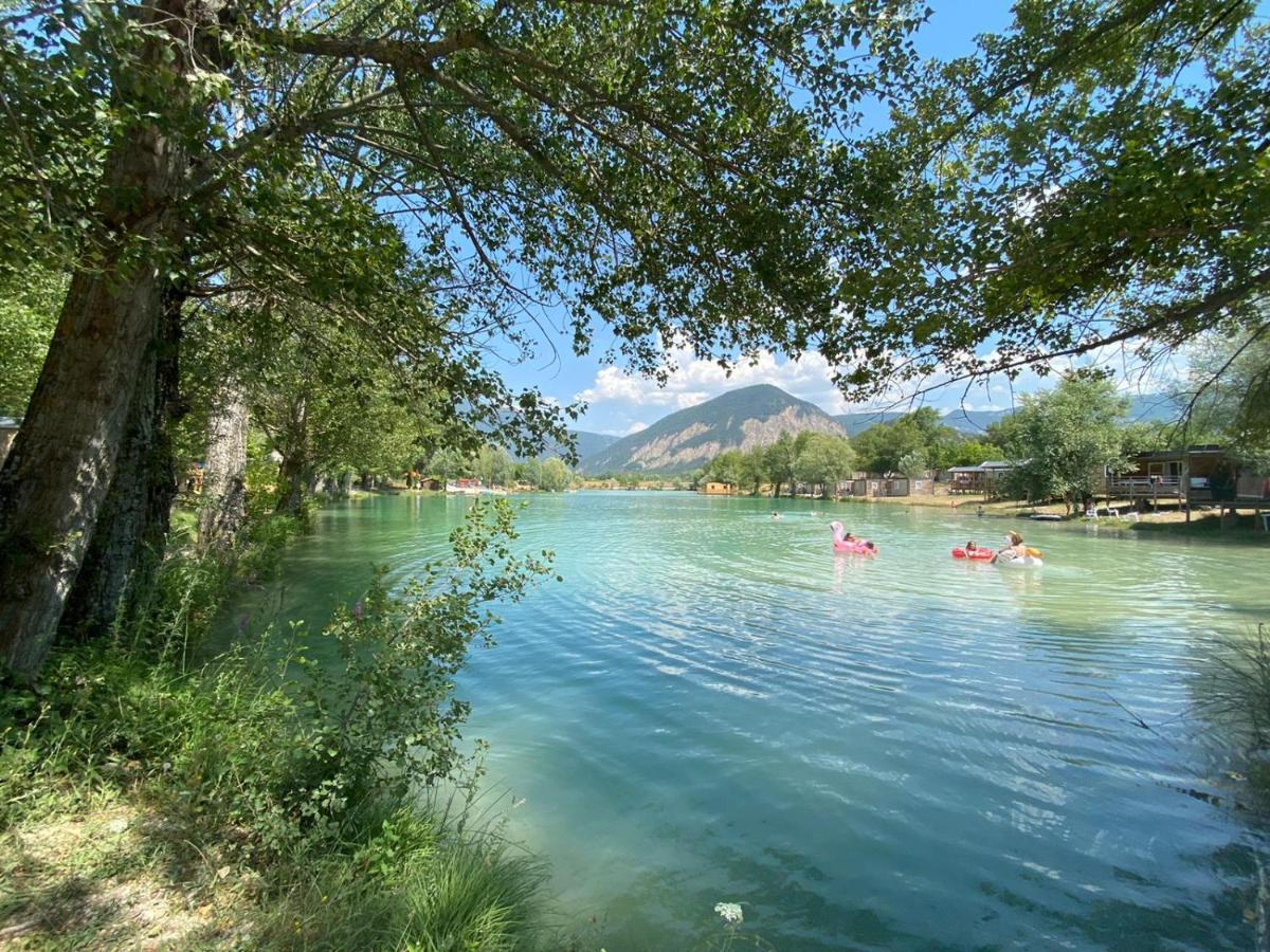 Camping Le Lac Bleu Hotel Châtillon-en-Diois Kültér fotó