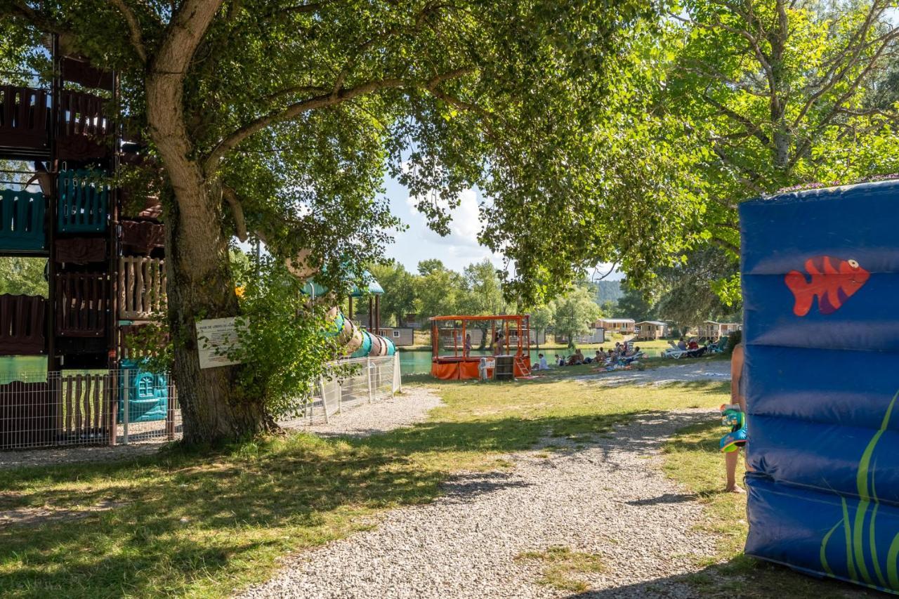 Camping Le Lac Bleu Hotel Châtillon-en-Diois Kültér fotó