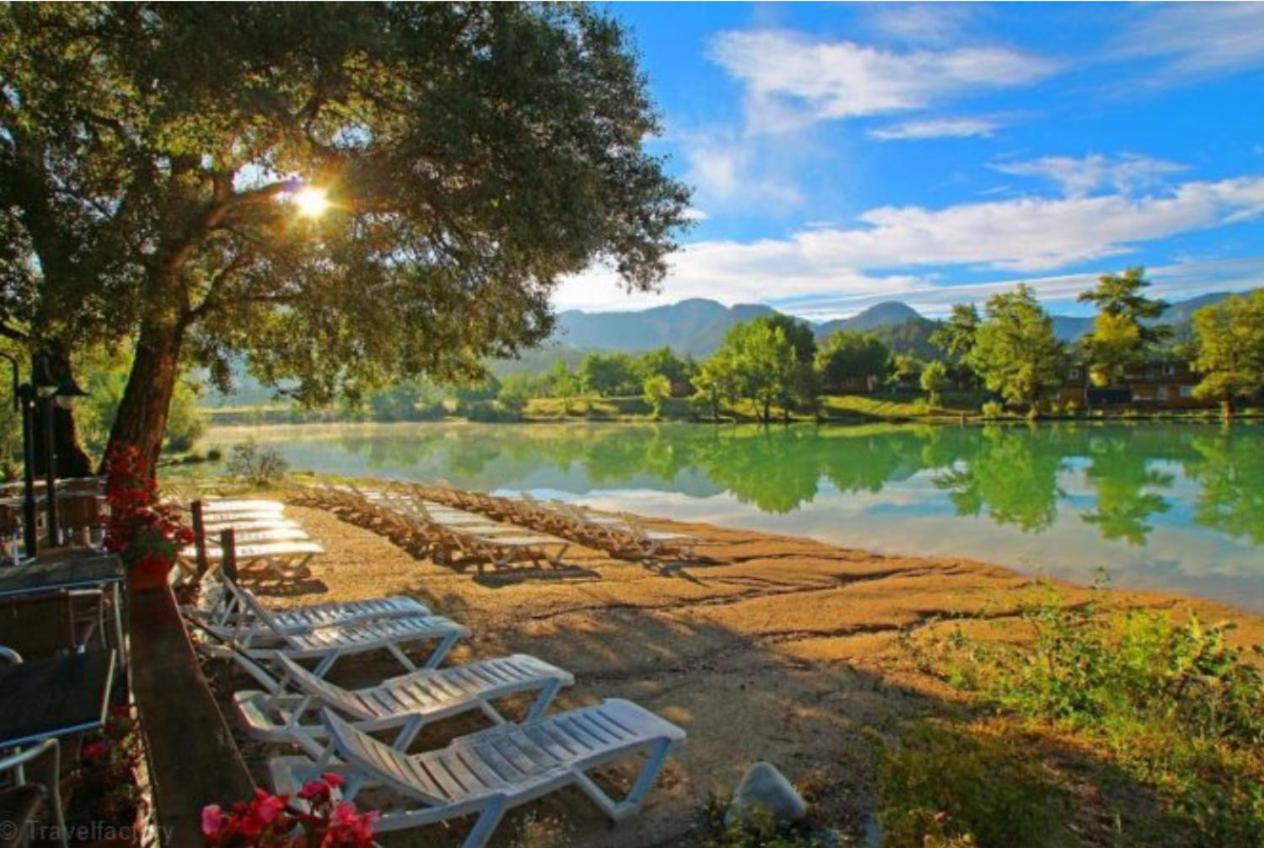 Camping Le Lac Bleu Hotel Châtillon-en-Diois Kültér fotó