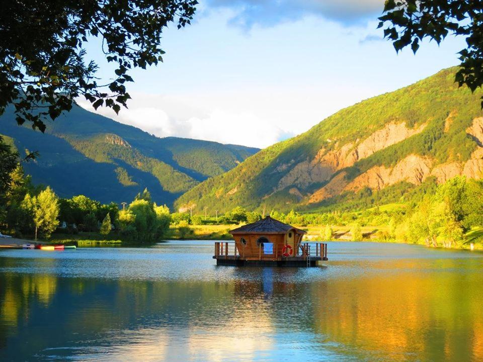 Camping Le Lac Bleu Hotel Châtillon-en-Diois Kültér fotó